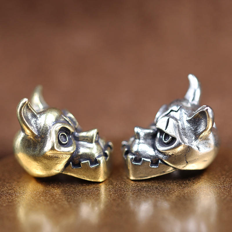 Pendentif en laiton tête de bo - Edc Carry Kit avis et prix